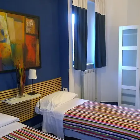 Almi Nocleg ze śniadaniem 3*