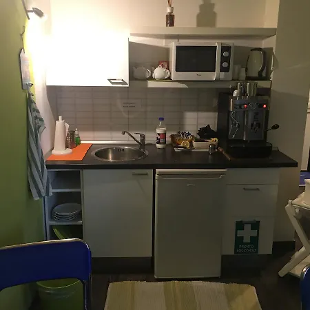 Almi Oda ve Kahvaltı 4*