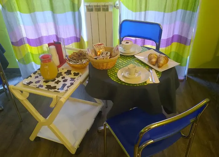 Almi לינה וארוחת בוקר רומא